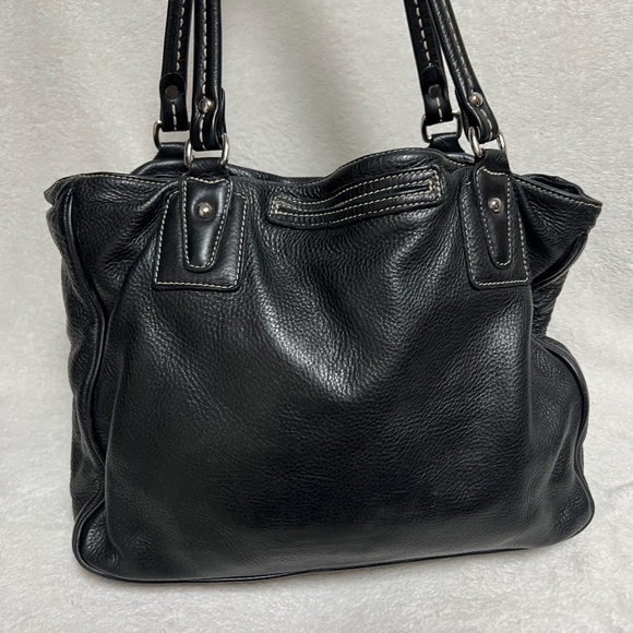 Roots Leather Shoulder Bag - Picture 4 of 6